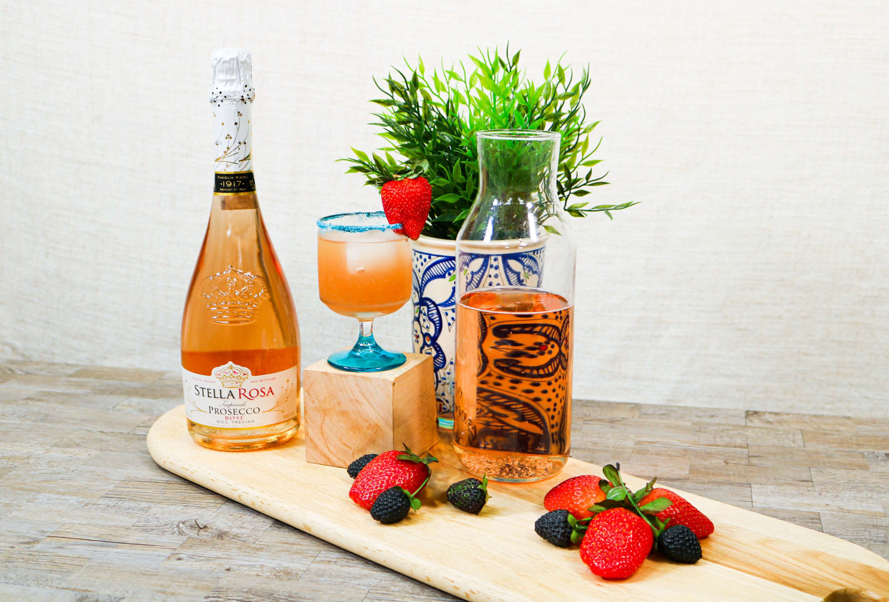 You Glow Girl Cocktail - Rosé Cocktail Recipe - Dole® Sunshine