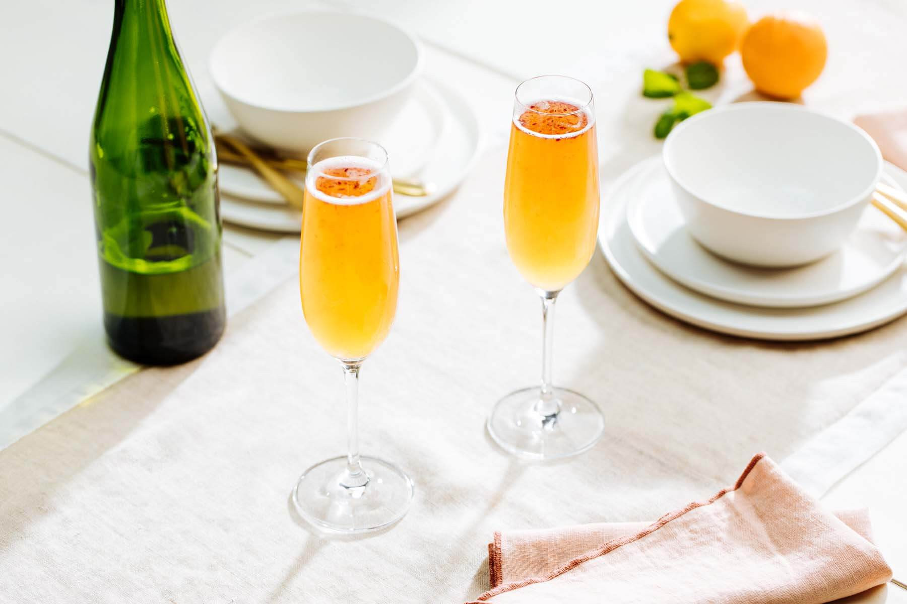 Tropical Pineapple Mimosa - Dole® Sunshine