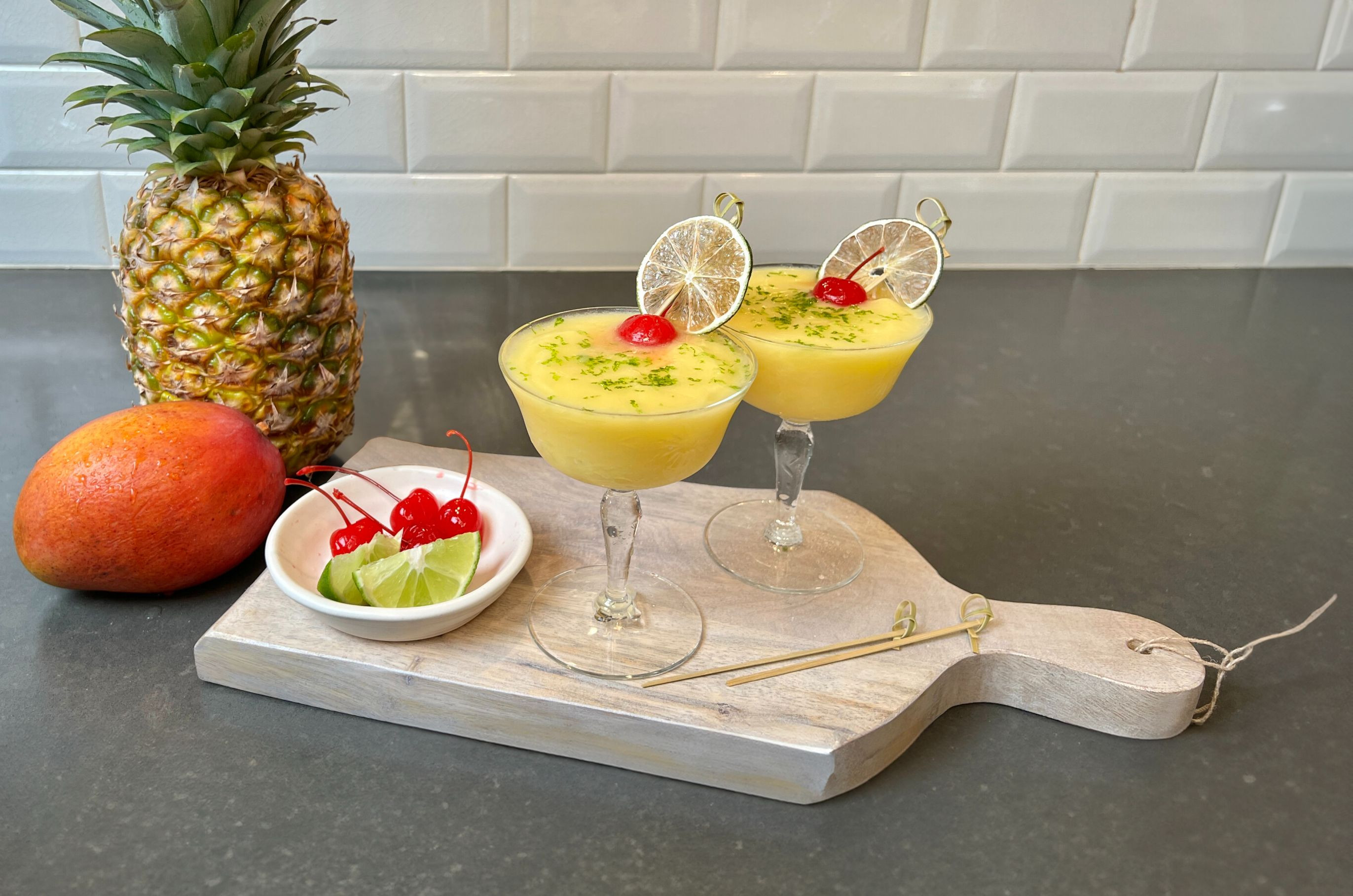 Nada Colada - Virgin Piña Colada Recipe - Dole® Sunshine