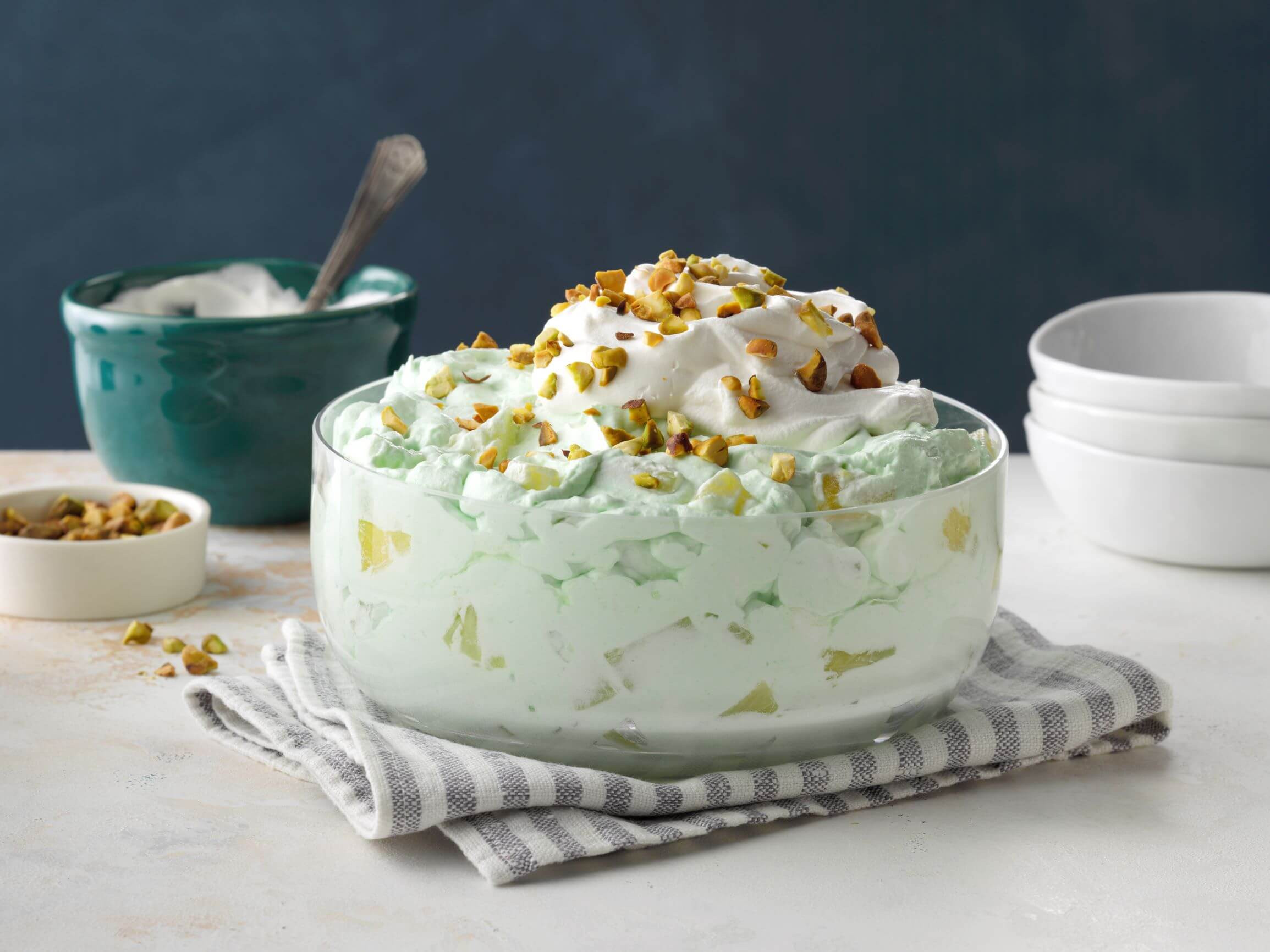 Pistachio Mallow Salad - Dessert Salad Recipe - Dole® Sunshine